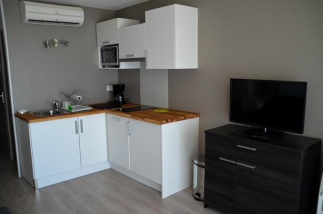 Conciergerie De La Cote Apartment