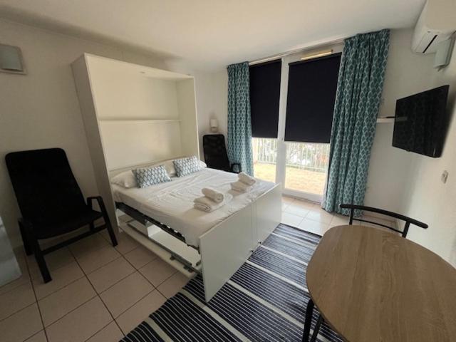 Conciergerie De La Cote Apartment *